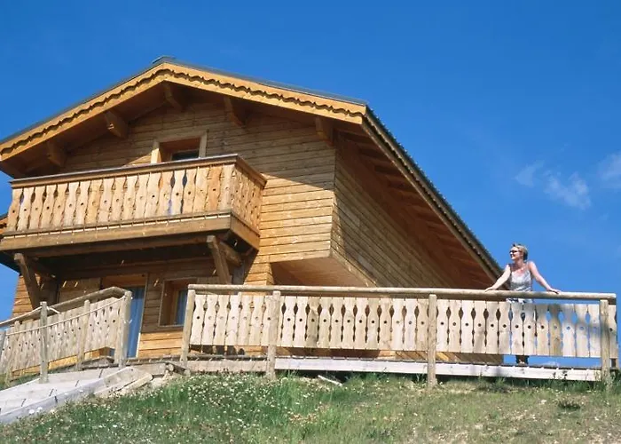 Madame Les Du Praz 라 플라뉴