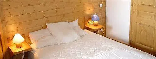 Madame Les Du Praz 라 플라뉴