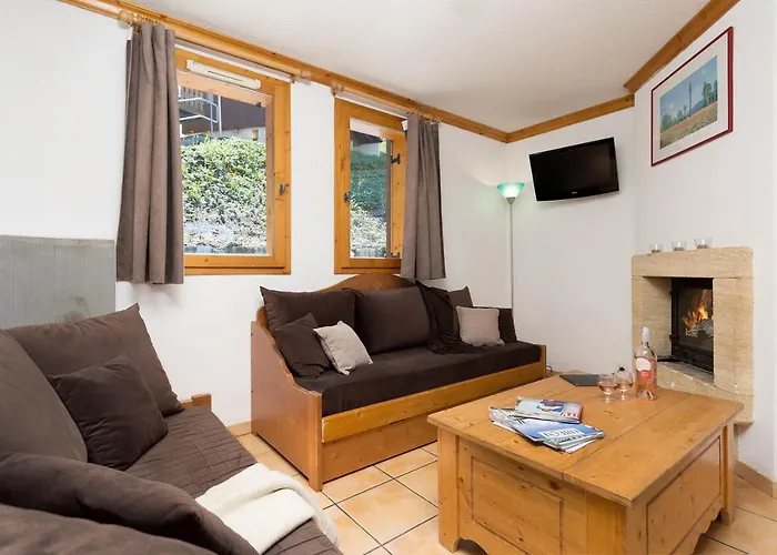 Madame Les Du Praz 샬레 라 플라뉴