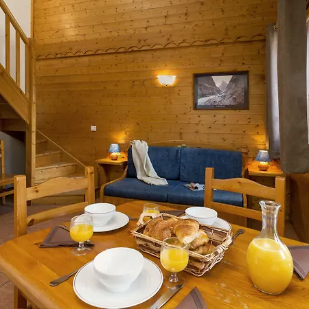 Madame Les Du Praz Chalet
