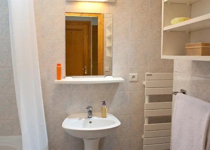 木屋 Madame Les Du Praz *