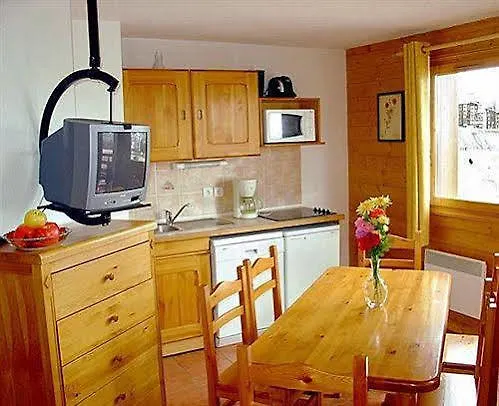 Madame Les Du Praz * 拉普拉涅